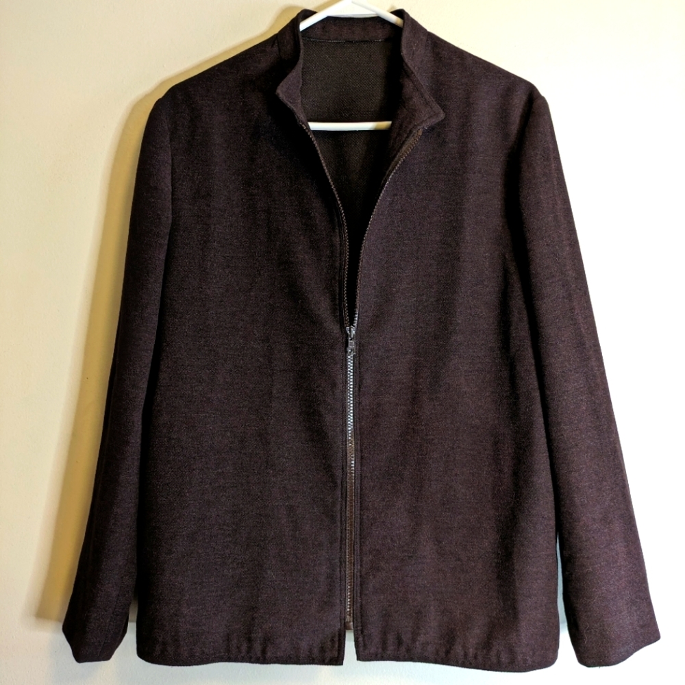 Beautiful muted wine fall jacket      m/l